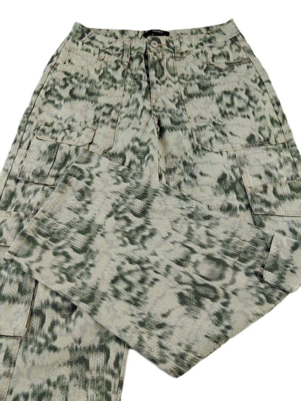 Forever 21 Baggy Cargo Pant Women's Size Small Green Snakeskin Print Pockets